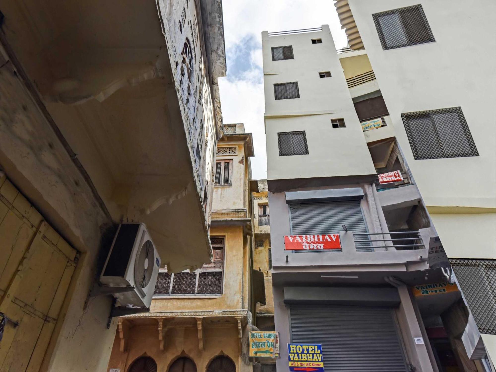Oyo 85212 Hotel Vaibhav Ajmer Exterior foto